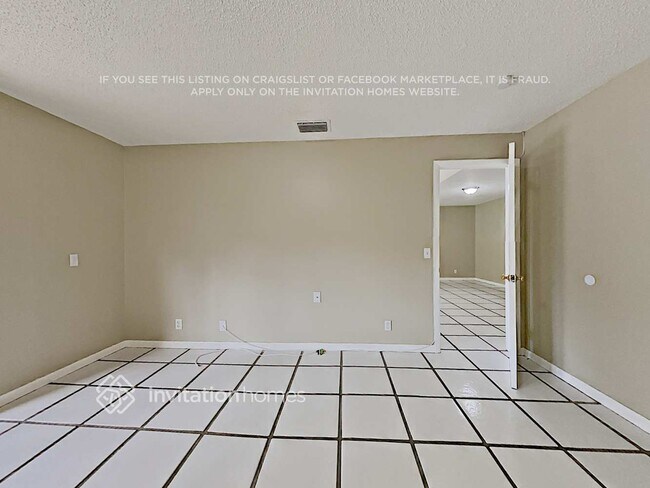 Building Photo - 1857 Wildwood Trail