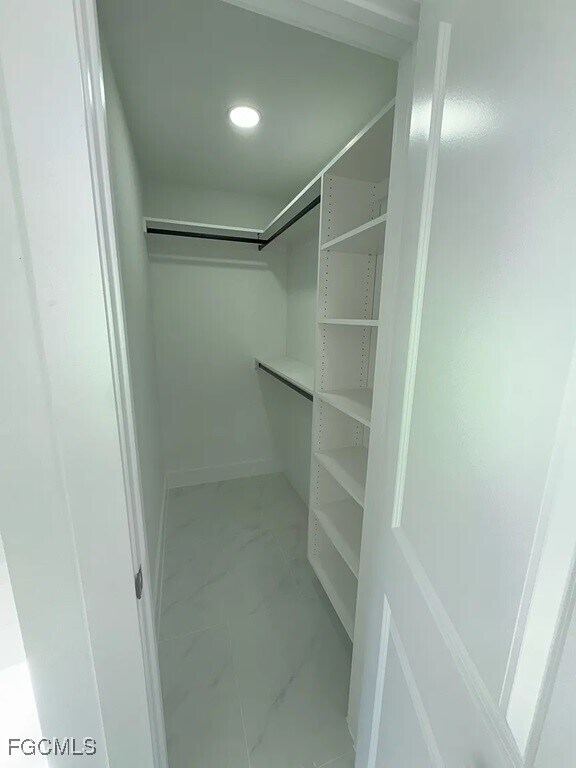 Building Photo - 15 Louisiana Rd