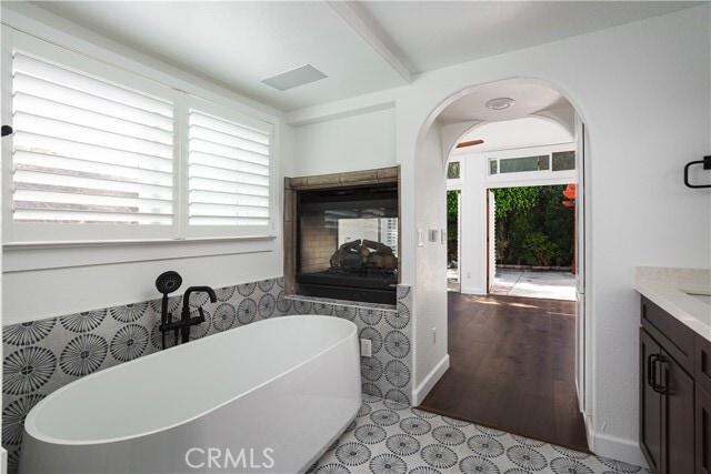 Building Photo - 306 Avenida Monterey