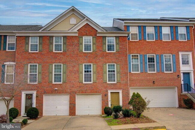 Building Photo - 4009 Timber Oak Trl