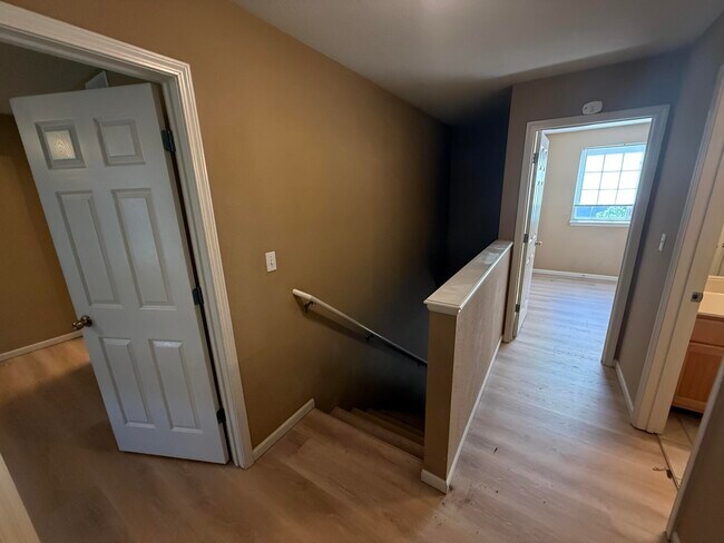 Building Photo - 3922 Snowy Owl Dr