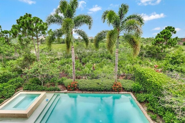 Building Photo - 128 Tulip Tree Ct