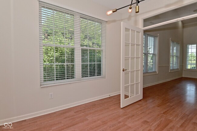 Building Photo - 4115 Weston Pointe Dr