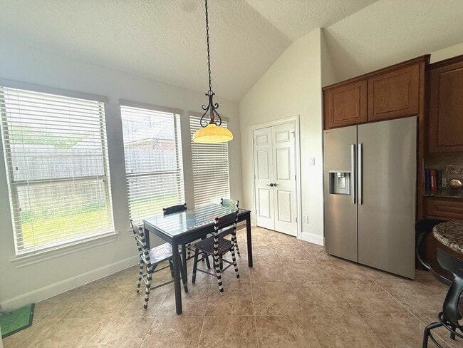 Building Photo - 3638 Apple Grove Dr