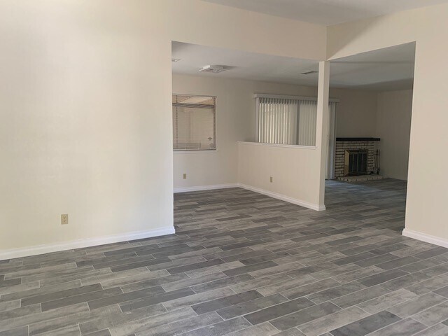 Building Photo - Redlands Home with NEW Paint & Tile Throughout