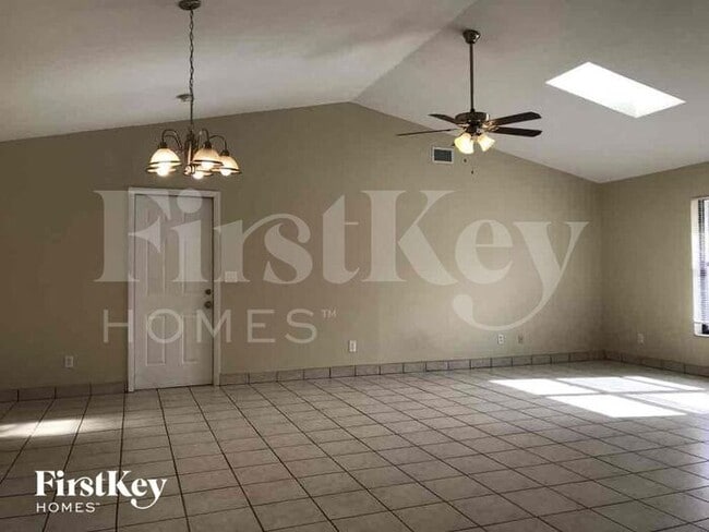 Building Photo - 17365 Homewood Rd