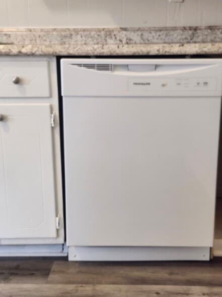 New dishwasher - 5409 Hilltop Ave
