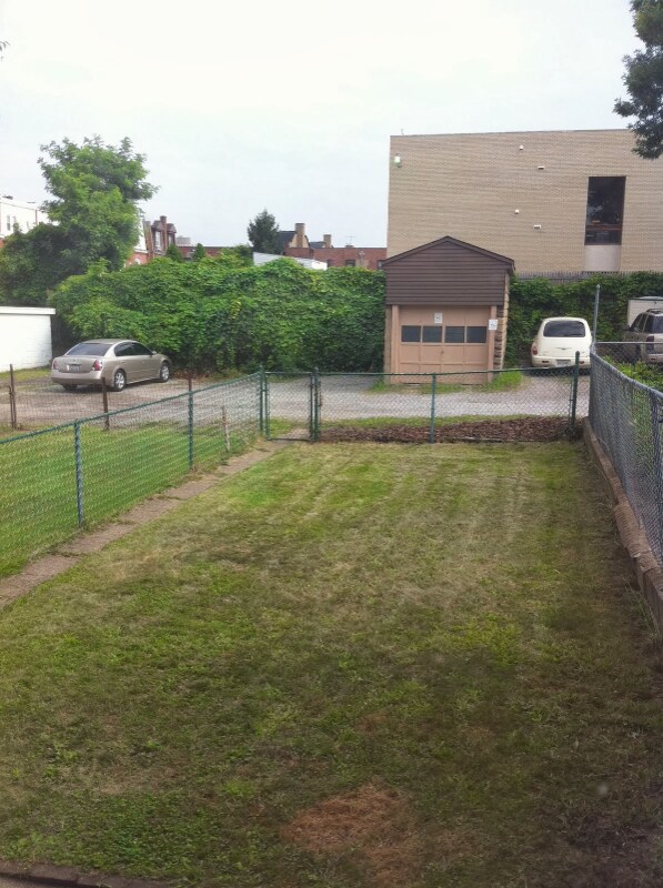 Building Photo - 3617 Boulevard of the Allies