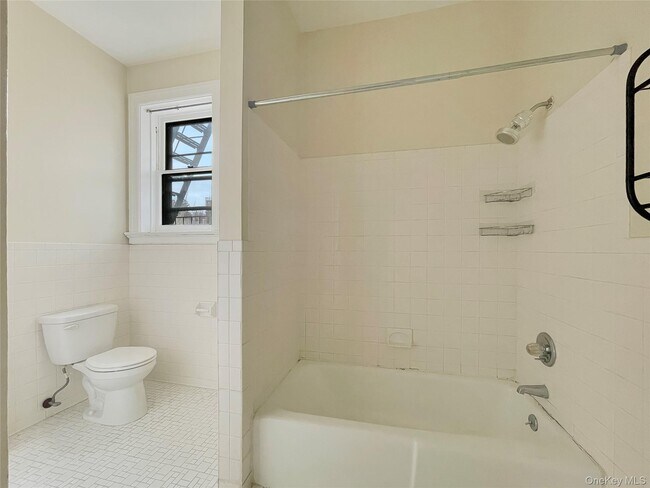 Building Photo - 49 Main St