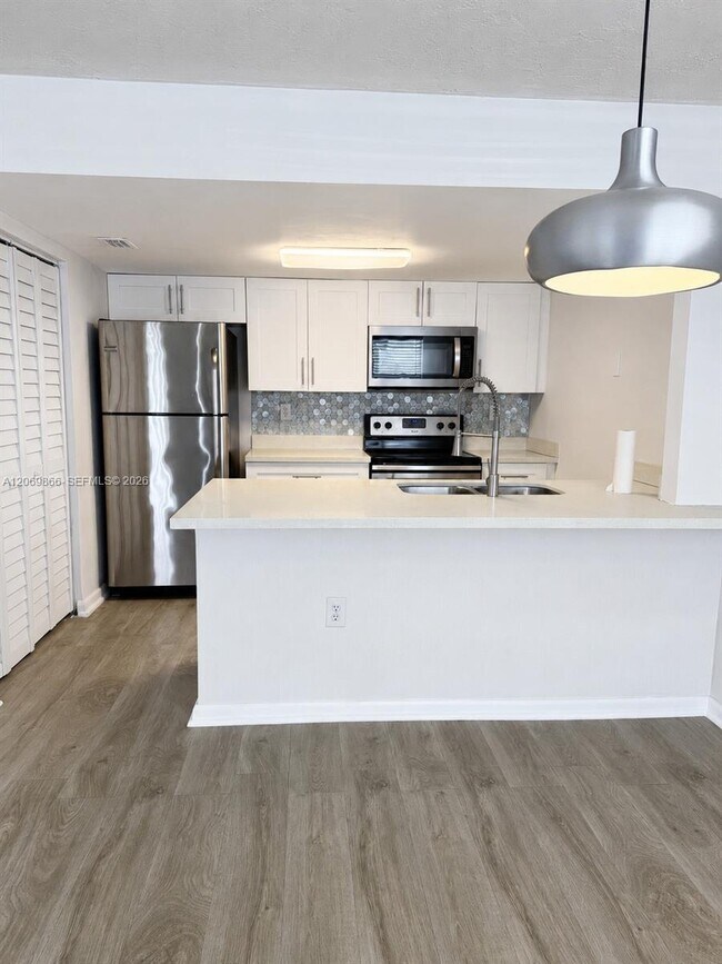Building Photo - 4500 SW 68th Ct Cir