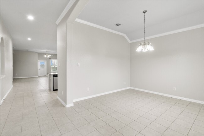 Building Photo - 131 San Jacinto Dr