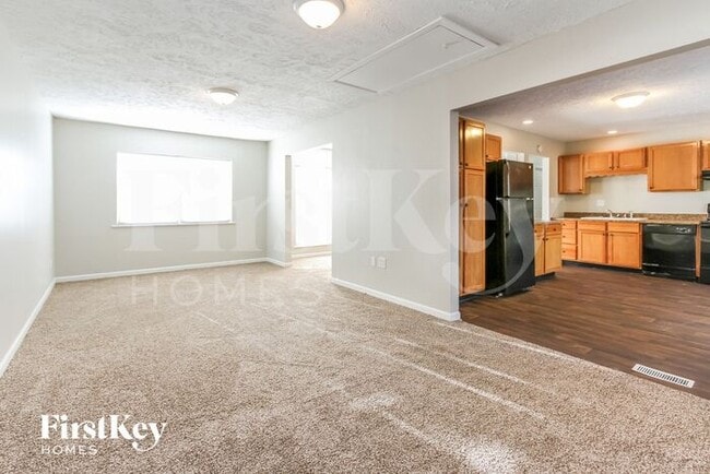 Building Photo - 955 Ridgewood Dr