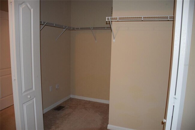 Building Photo - 1516 Scarlet Oak Loop
