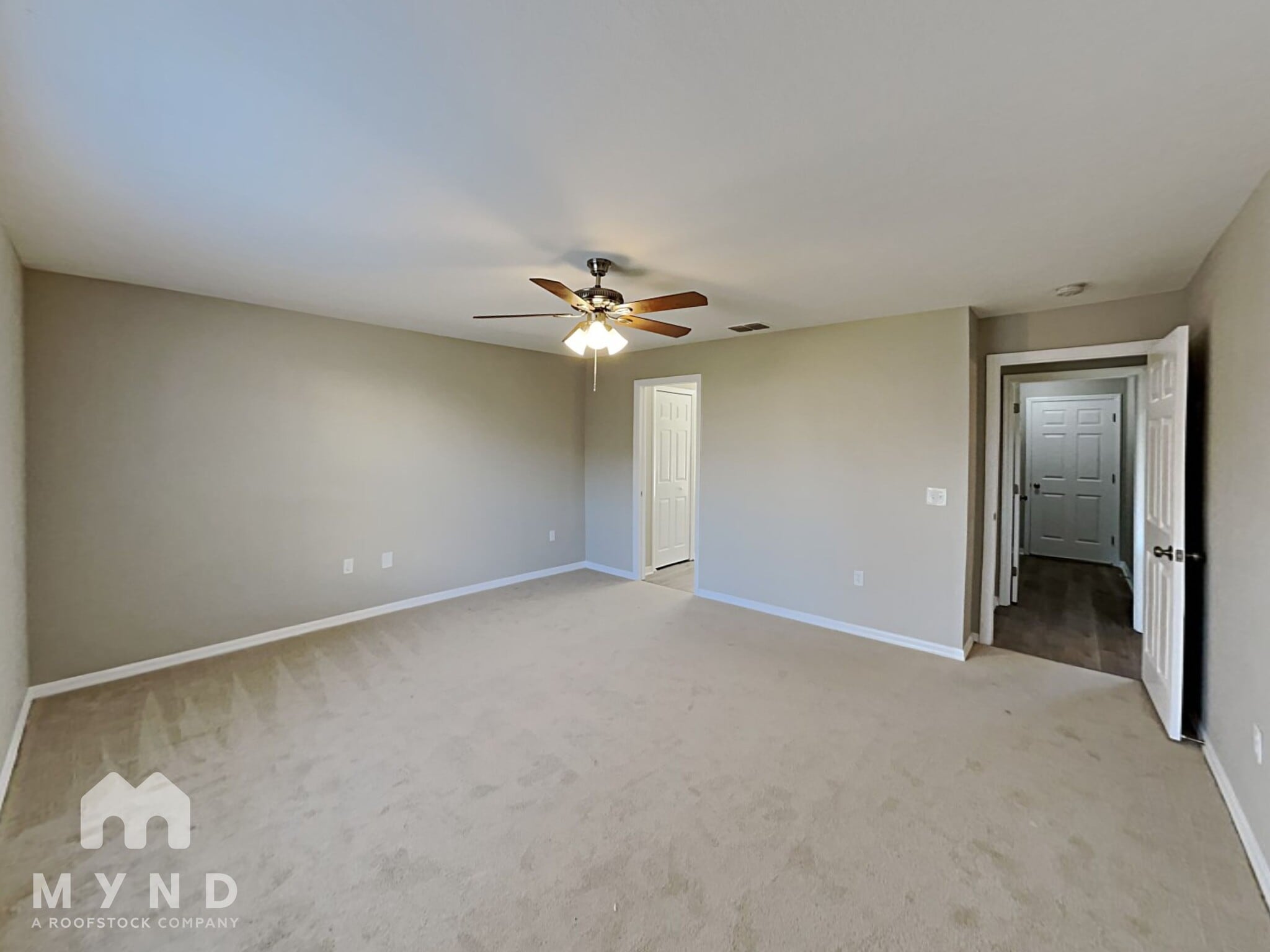 Building Photo - 3189 Thoroughbred Loop N