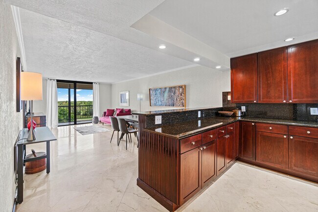 Building Photo - 2400 Deer Creek Country Club Blvd