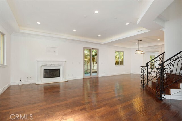 Building Photo - 2005 Robinson St