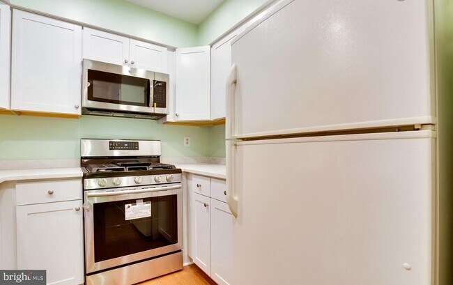 Building Photo - 14376 Havener House Ct