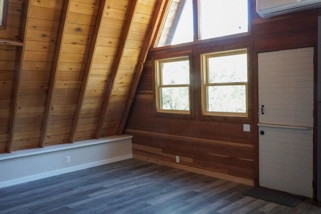 Building Photo - A Frame Country Cabin Style