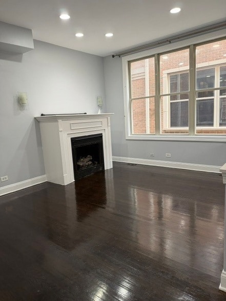 Building Photo - 2014 N Narragansett Ave