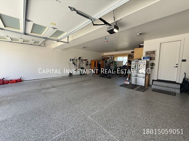 Building Photo - 7637 S Brinkerhoff Dr