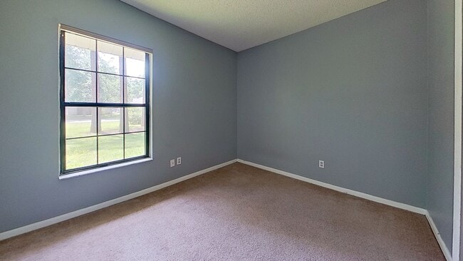 Building Photo - Desirable home in St. Johns County