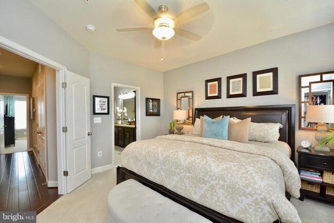 Building Photo - 702 Fair Winds Way