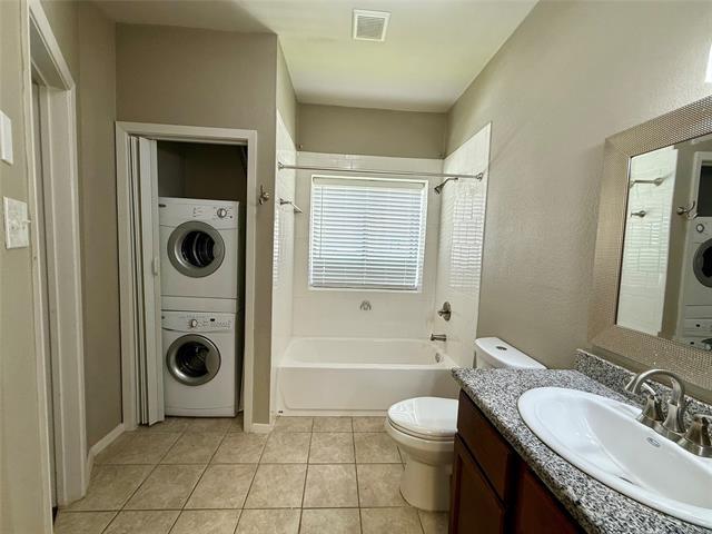 Building Photo - 4800 W Lovers Ln