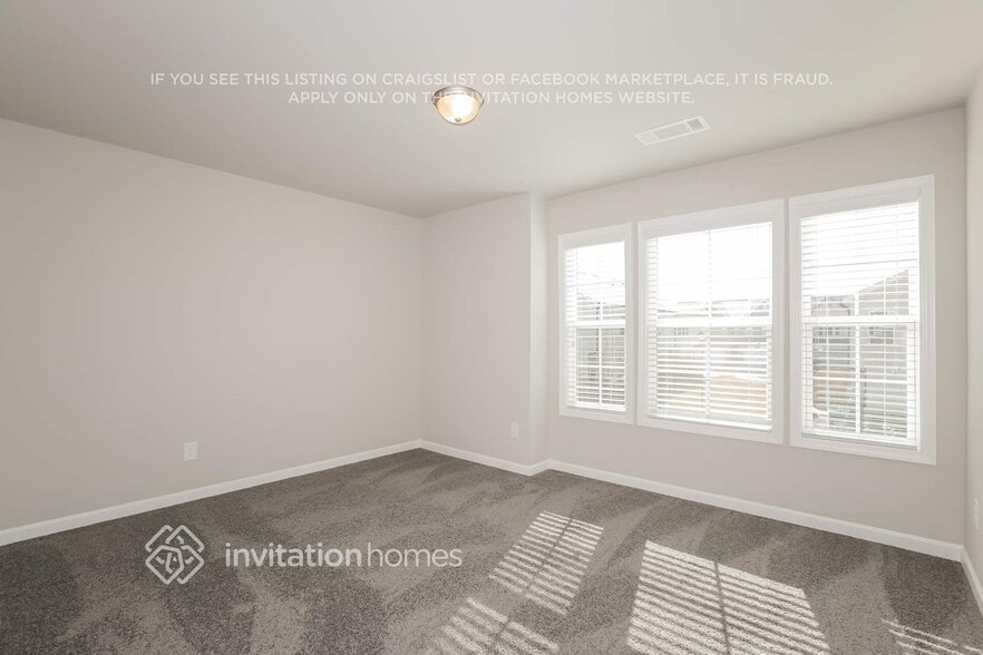 Building Photo - 821 Alder Grv Trce