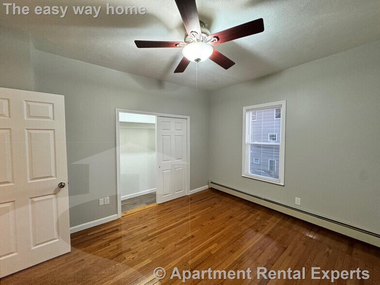 Building Photo - 10 Pearl Street Pl