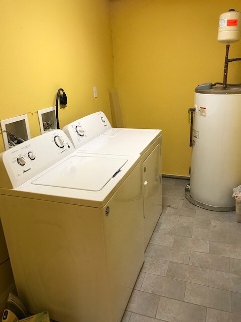 Building Photo - 1 bed apartment in Red Bank!