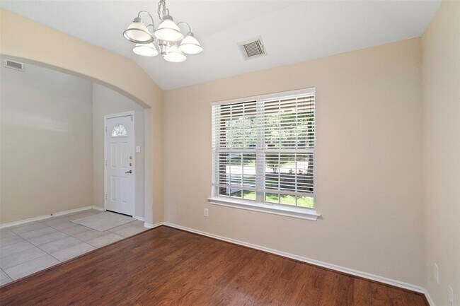 Building Photo - 35 N Star Ridge Cir