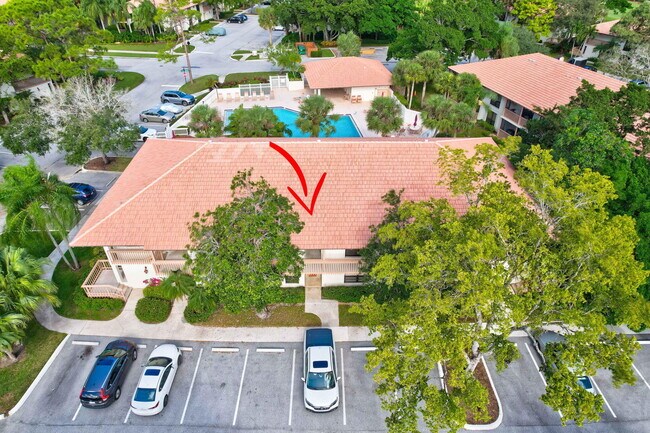Building Photo - 409 Brackenwood Ln S