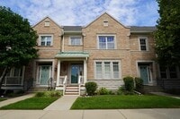 Building Photo - 2664 Goldenrod Ln