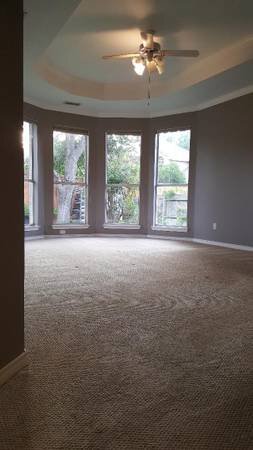 Building Photo - 8609 Berwick Dr