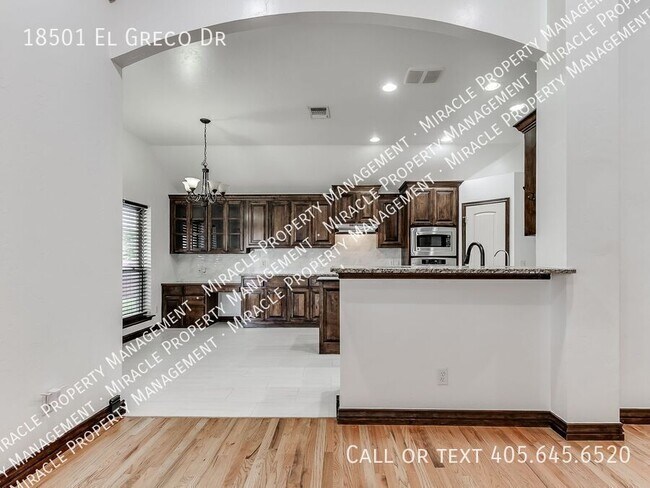 Building Photo - 18501 El Greco Dr