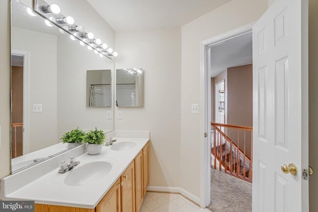 Building Photo - 11973 Rayborn Creek Dr