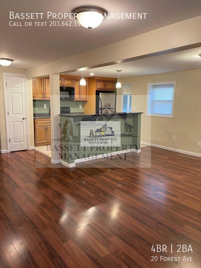 Building Photo - 20 Forest Ave