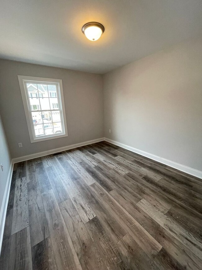 Building Photo - 1157 Bluemoon Dr