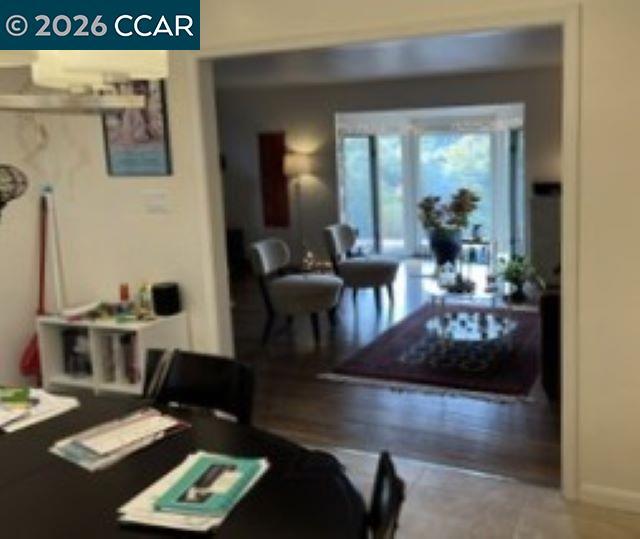 Building Photo - 4010 Woodside Ct