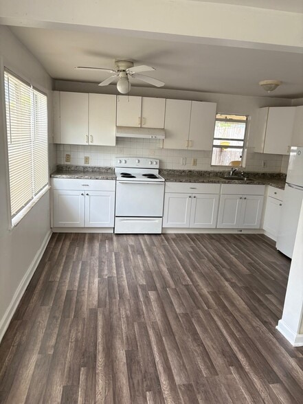 Kitchen and Dining - 524 South B Street