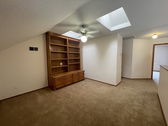 Building Photo - 6308 Montano Pointe Rd NW
