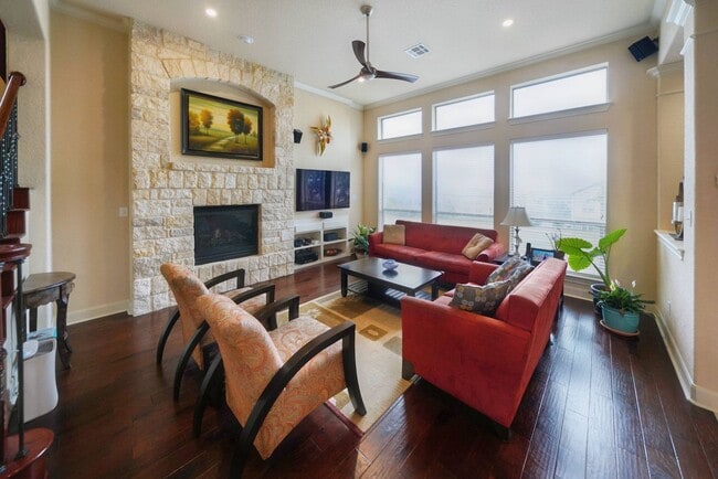 Building Photo - Executive Style Home Now Available in Ston...