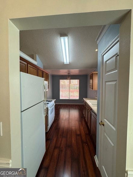 Building Photo - 1840 Arborwood Dr