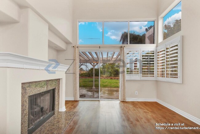 Building Photo - 25832 Browning Pl