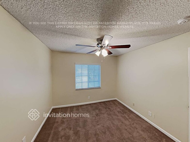 Building Photo - 5104 Heron Pl