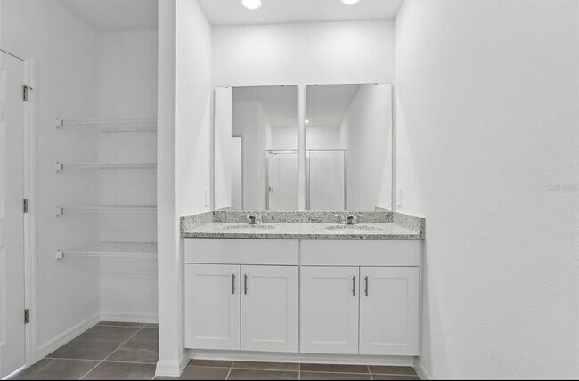 Building Photo - 3872 Giorgio Dr