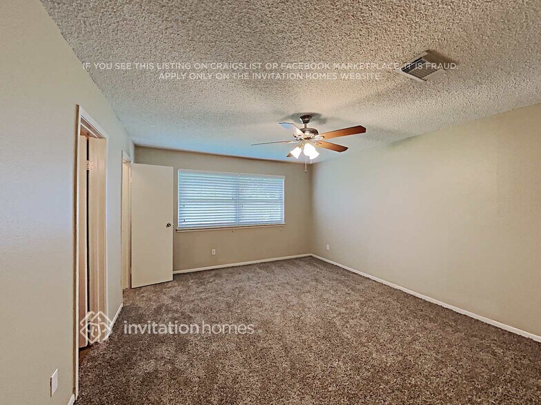 Building Photo - 2606 Elm Hollow St
