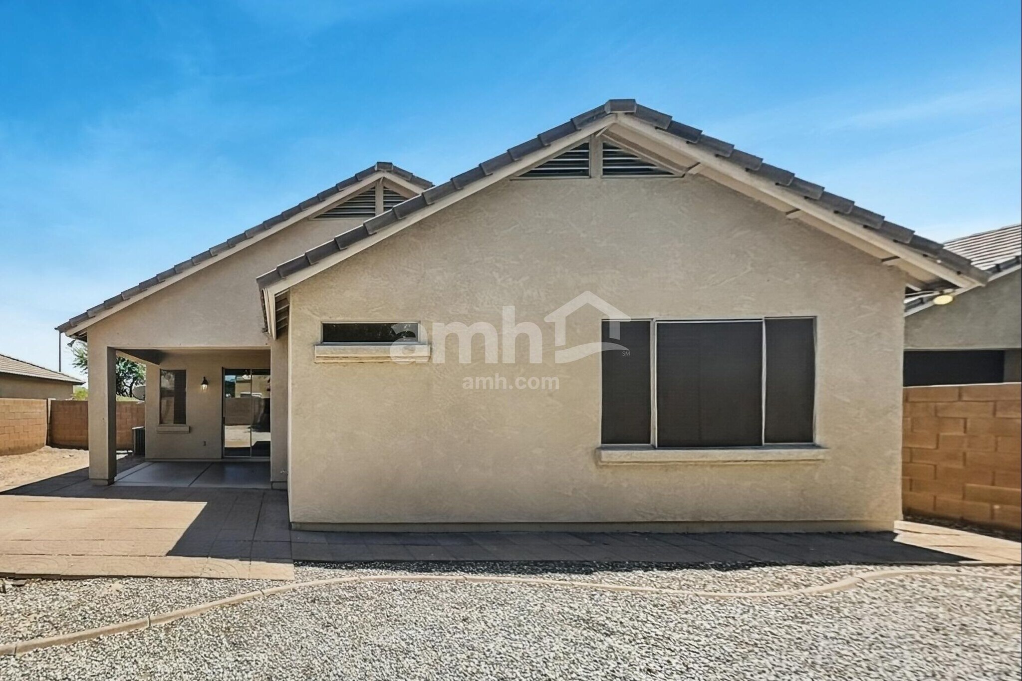 Building Photo - 3464 E Packard Dr