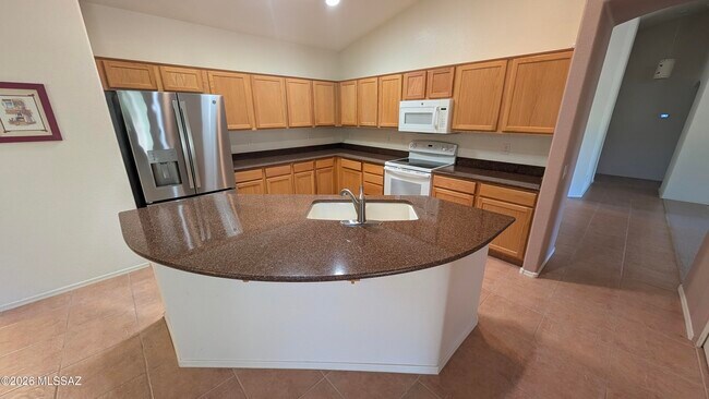 Building Photo - 39544 S Winding Trail Dr