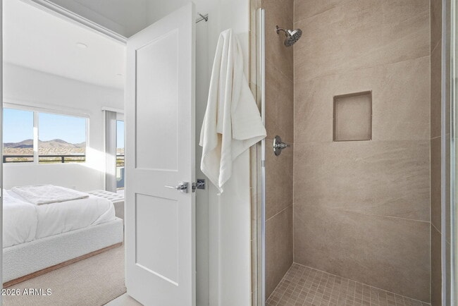 Building Photo - 8137 E Brown Rd